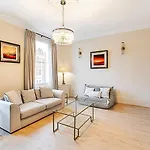 Luxury 4 Bed Fulham Townhouse With Charm