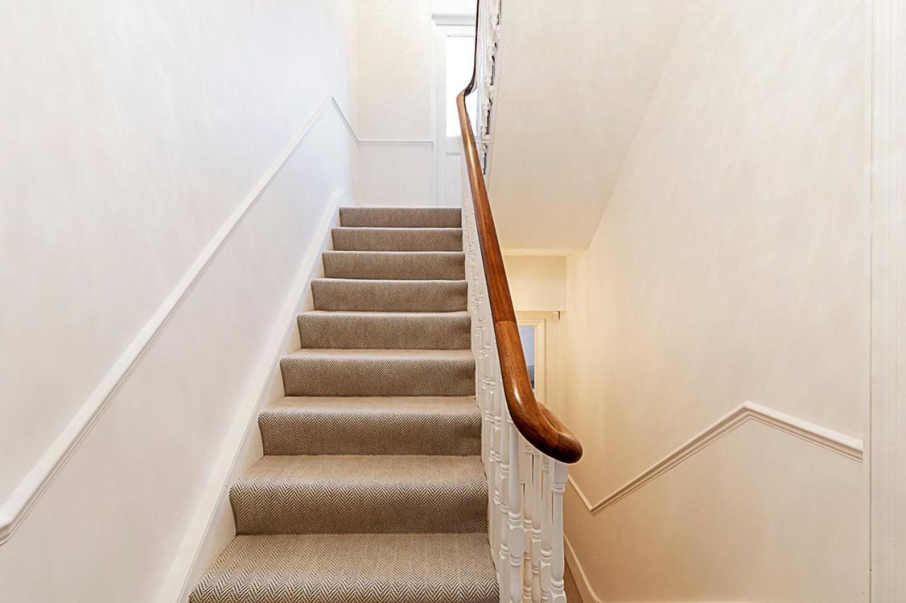 Luxury 4 Bed Fulham Townhouse With Charm