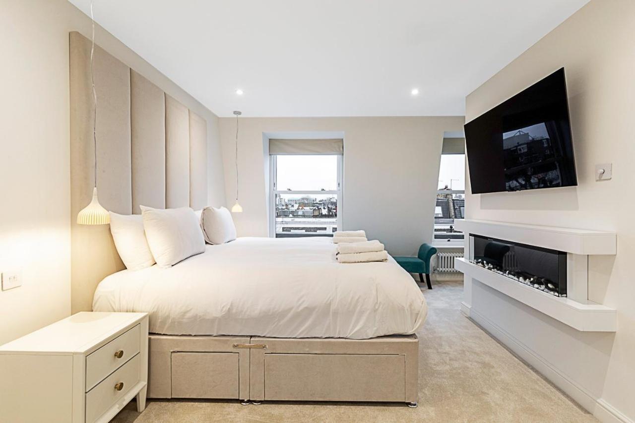 Luxury 4 Bed Fulham Townhouse With Charm *